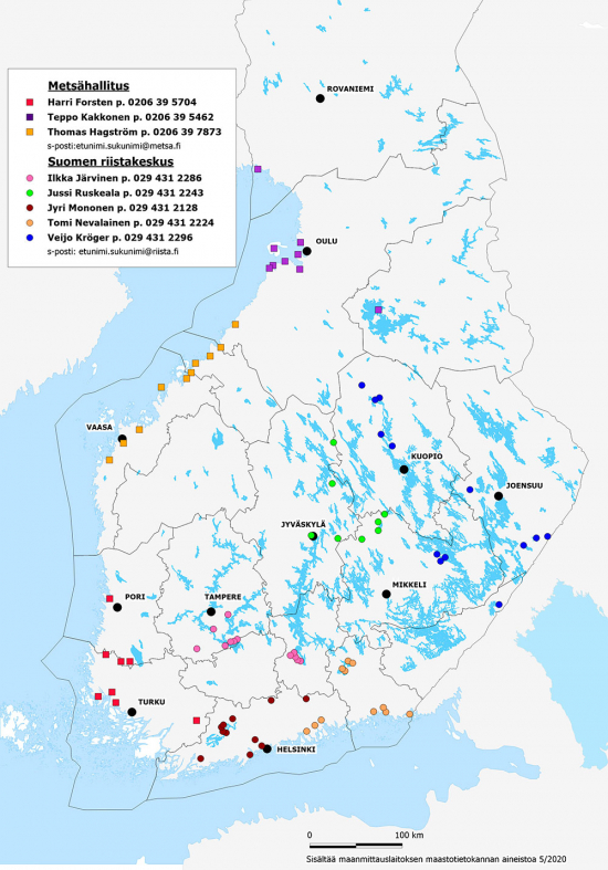 Suomen kartta, jolla näkyvät hankkeen kohteet sekä Metsähallituksen ja Suomen riistakeskuksen suunnittelijoiden yhteystiedot.